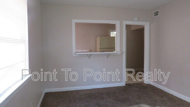 Building Photo - 3337 Post St