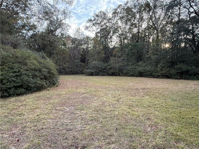 Building Photo - 2465 Rothfield Pl