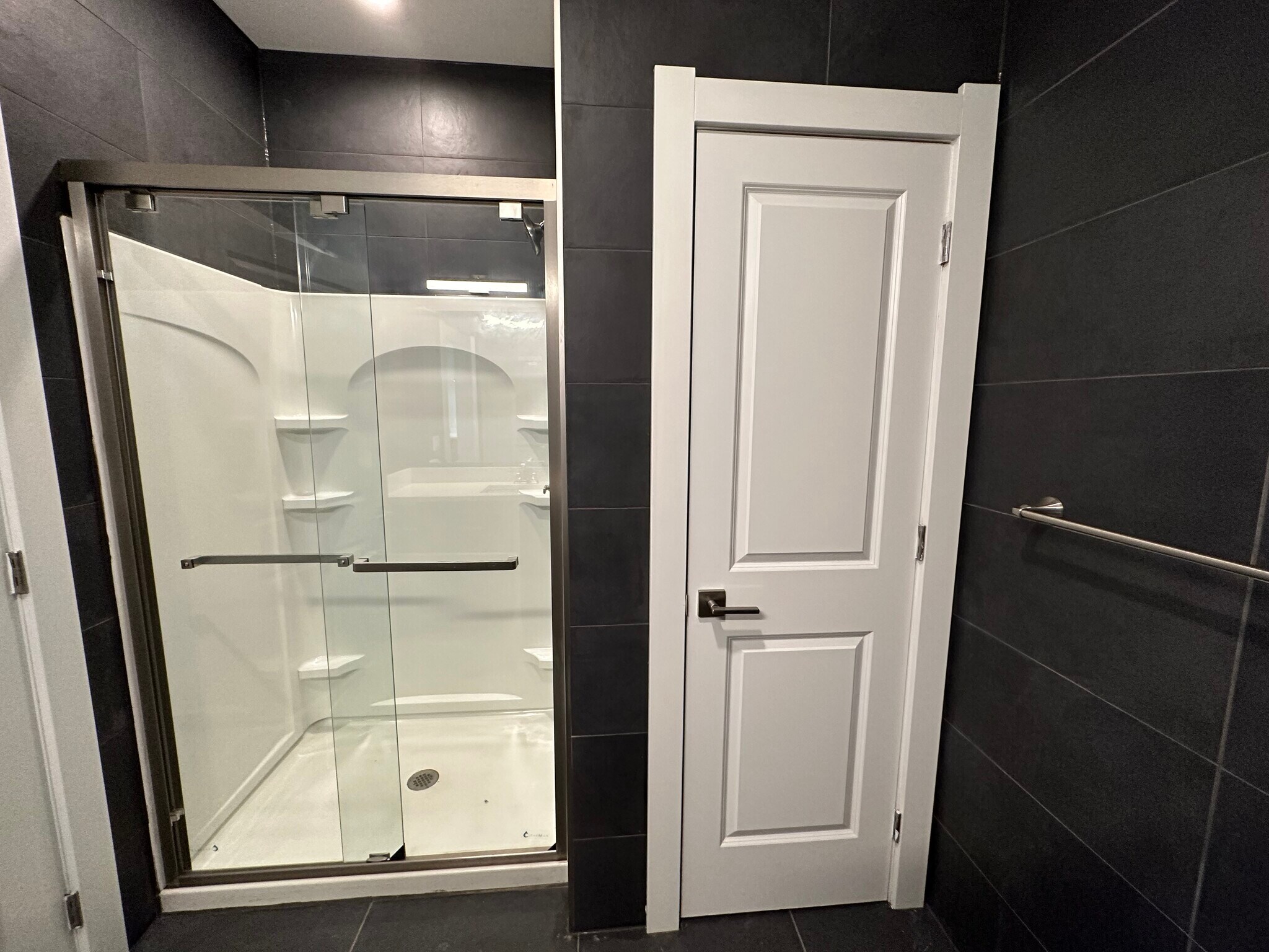 Bath 1 - 26 Wilcox St