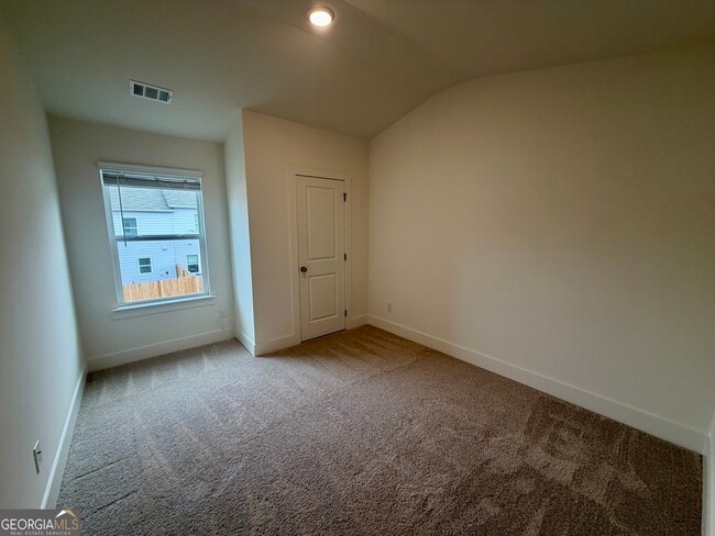 Building Photo - 1874 Aron Ln