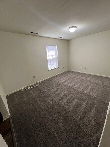 Building Photo - 131 Onley Rd