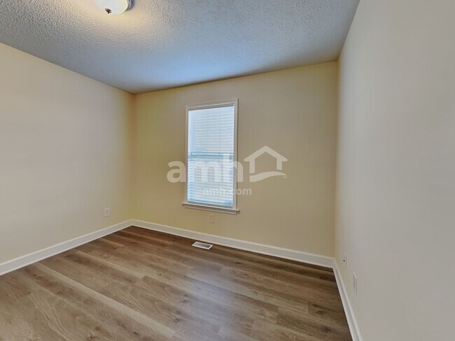 Building Photo - 5073 Natalie Temple Ln