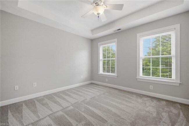Building Photo - 2320 Perez Way