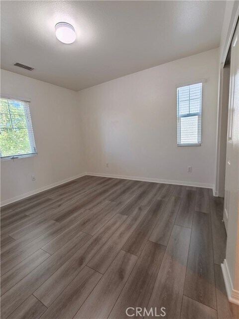 Building Photo - 15765 Lindbergh Ave
