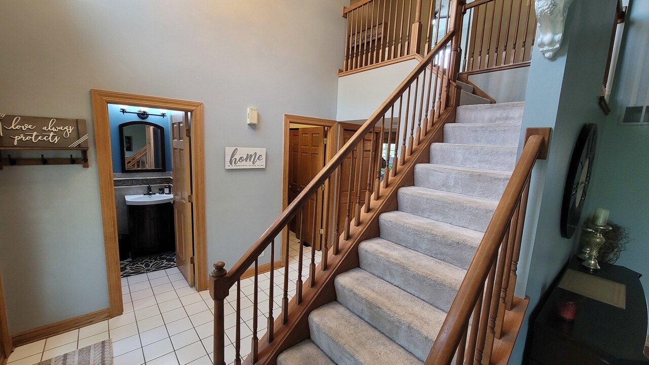 Building Photo - 3885 Thornberry Way
