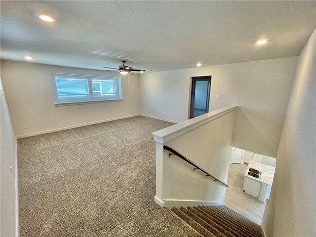 Building Photo - 210 Whisper Rill Dr