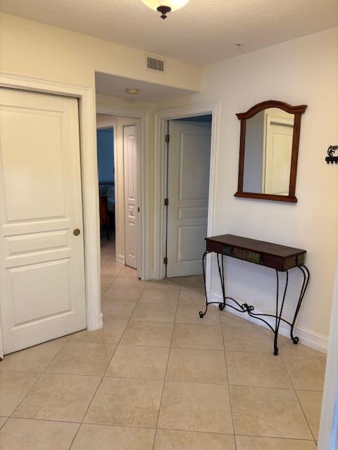 Building Photo - 4180 N Hwy A1A