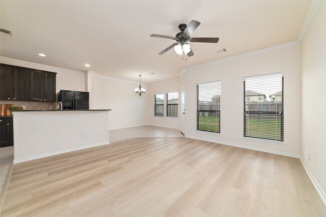 Building Photo - 6702 Honey Harvest Ln