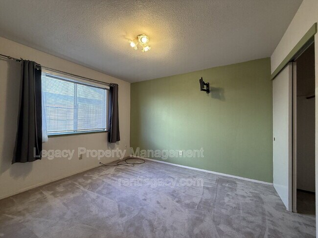 Building Photo - 4901 Adorn Ct