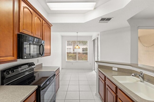 Building Photo - 409 Hilgard Cove