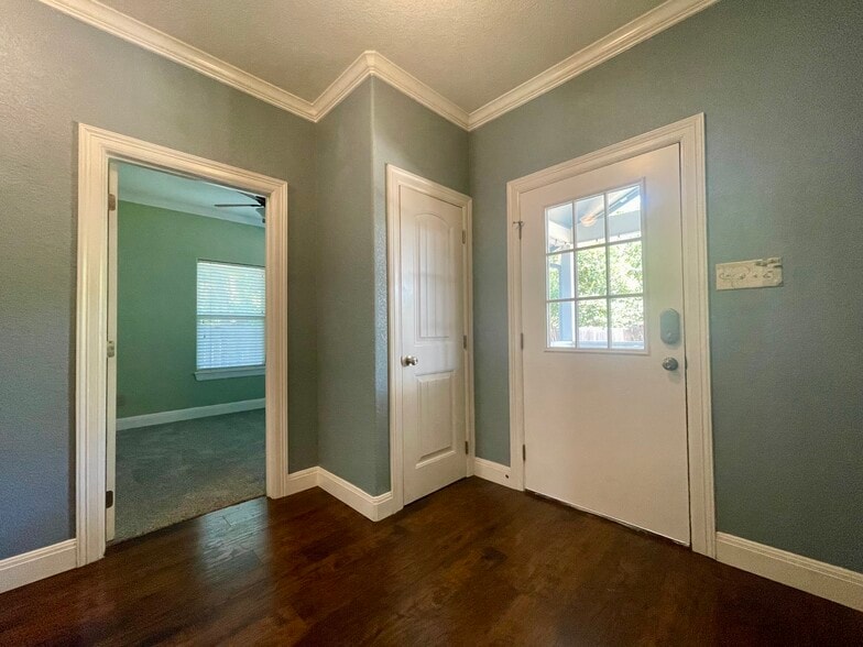 Rear entry area - 417 S Washington Ave