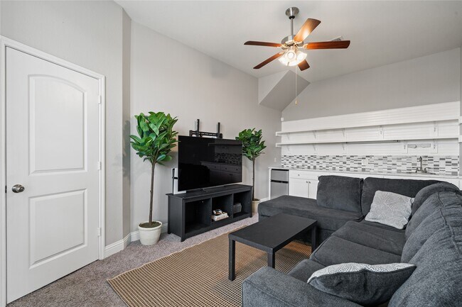 Building Photo - 29518 Sandstone Ledge Ct