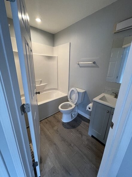 Building Photo - 263 Bayless St