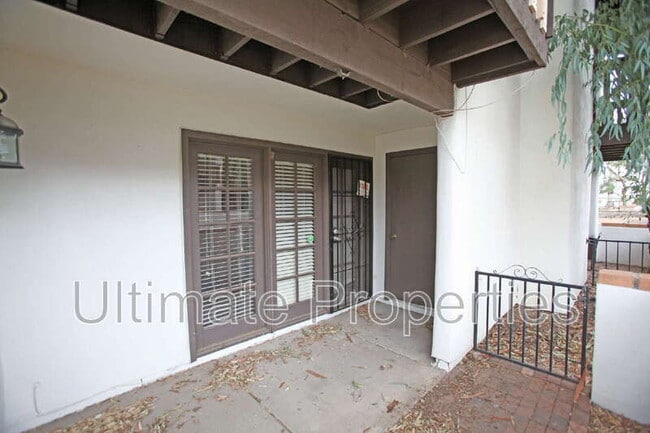 Building Photo - 2201 W Union Hills Dr