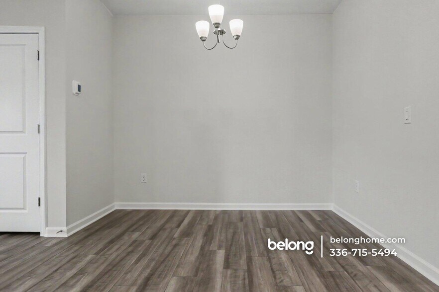 Building Photo - 2933 Denson Rd