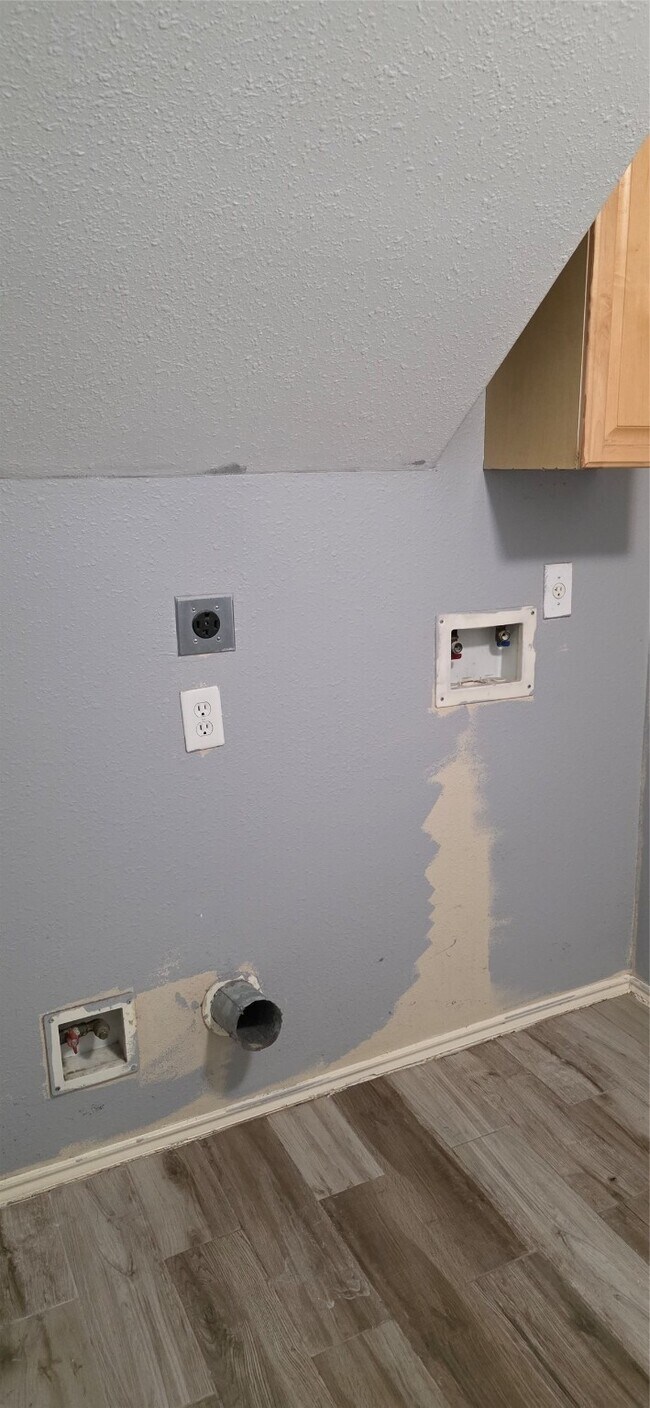 Building Photo - 5210 Nautilus Ln