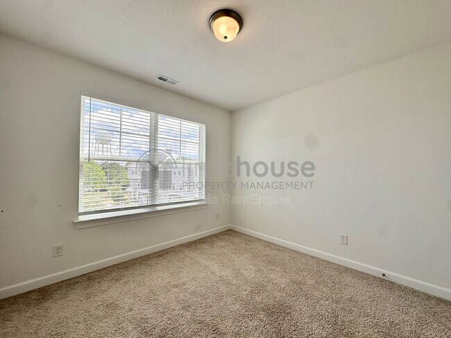 Building Photo - 4319 Pinter Ln