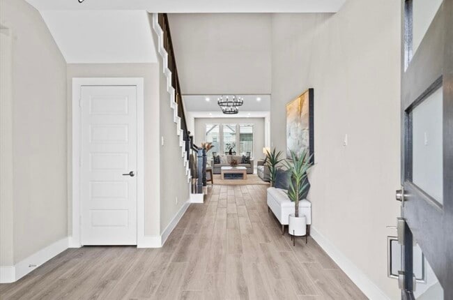 Building Photo - 24915 Heather Glade Trail