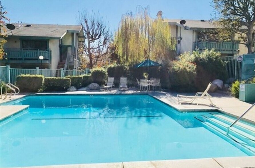 Building Photo - 20531 S Vermont Ave