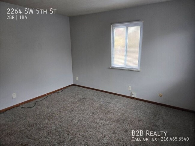 Building Photo - 2264 5th St SW