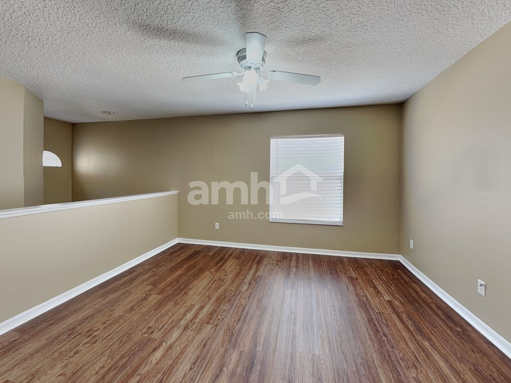 Building Photo - 1907 Seatonham St