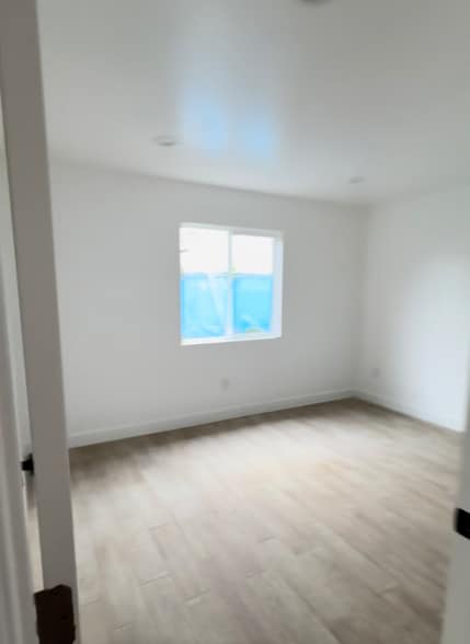 Building Photo - 6519 Denver Ave