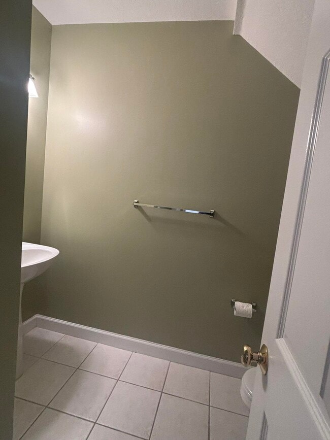 Building Photo - 4020 Colleton Ct