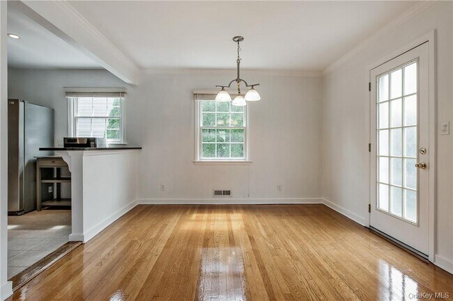 Building Photo - 74 Dearborn Ave