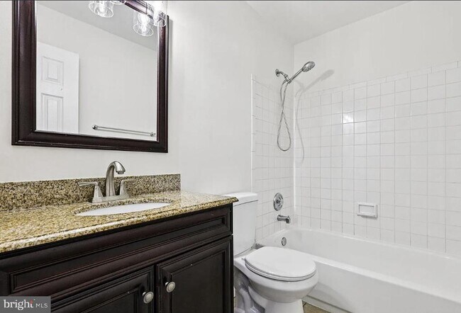 Building Photo - 14215 Heritage Crossing Ln