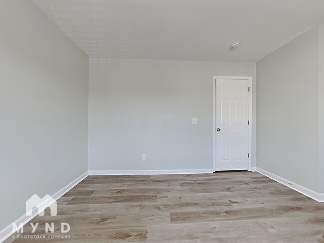 Building Photo - 4253 Beacon Crest Way