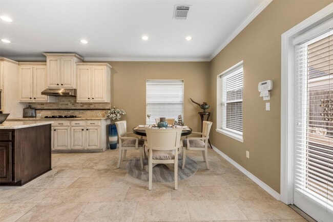 Building Photo - 3902 Lakeridge Canyon Dr