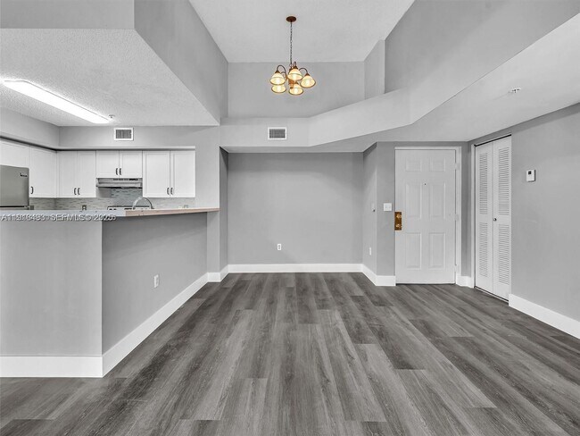 Building Photo - 2071 Renaissance Blvd