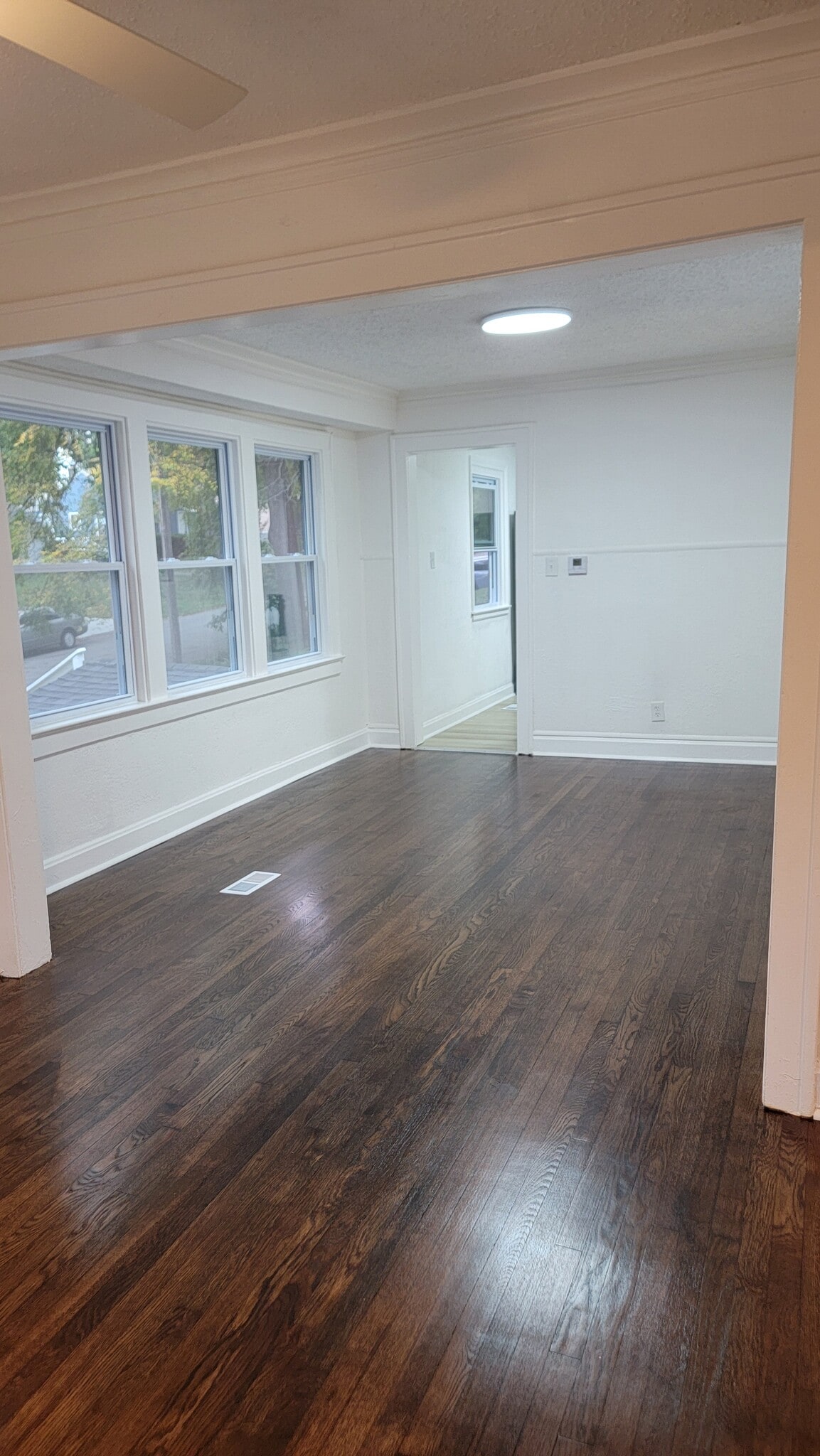 Building Photo - 6636 Tracy Ave