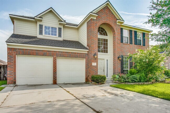 Building Photo - 9907 Valance Way