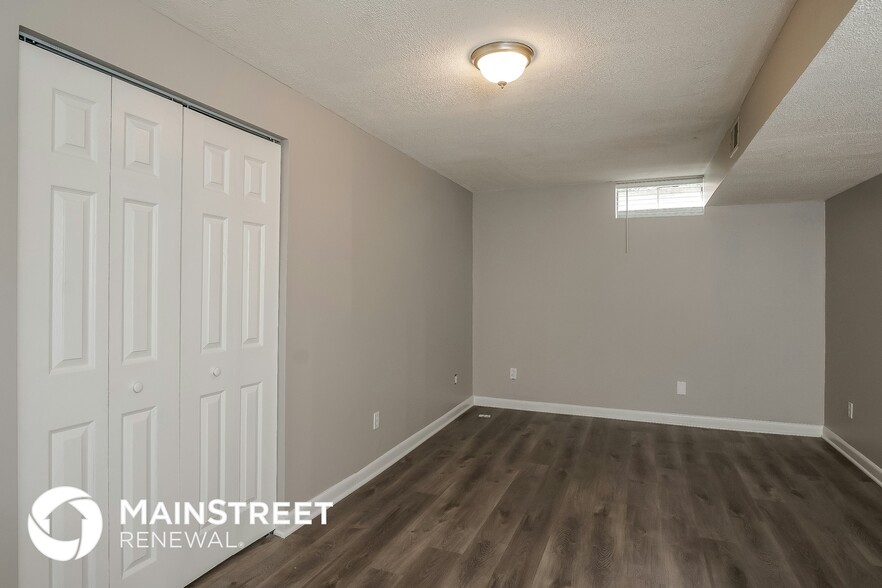 Building Photo - 9000 Willowwood Way