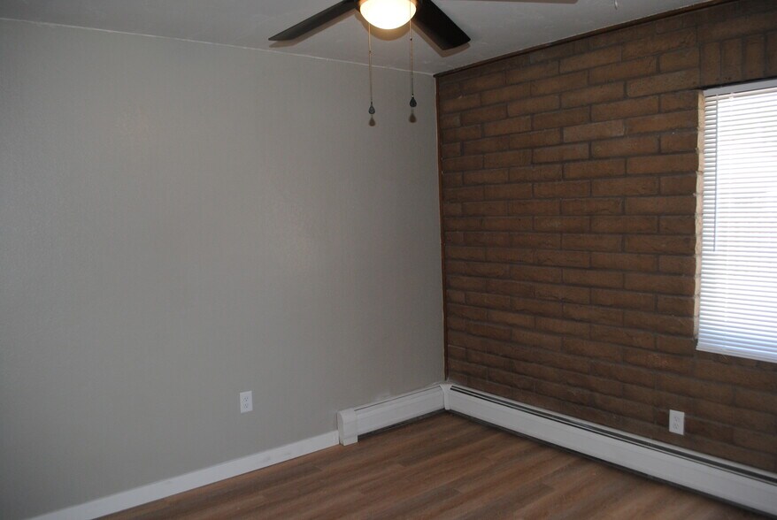 Building Photo - 1105 Santa Clara Ave