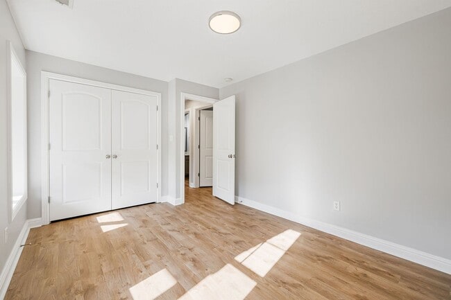 Building Photo - Newly Renovated 3-Bedroom Home with Modern Upgrades Minutes from Woodfin, Downtown Asheville, & W...