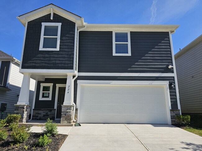 Building Photo - 224 Lanyard Ln