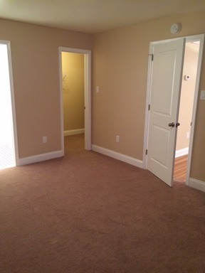 Building Photo - 5002 Dorsey Hall Dr