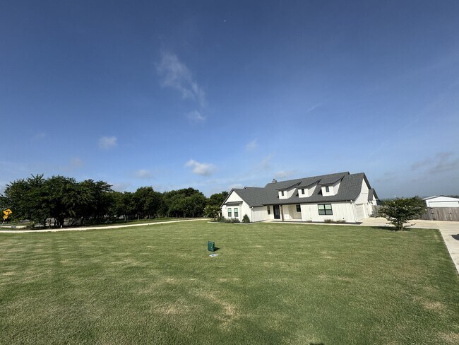 Building Photo - 4453 Cedar Creek Rd