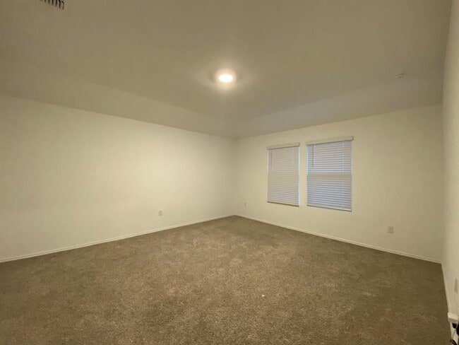 Building Photo - 12320 Silversmith Ln