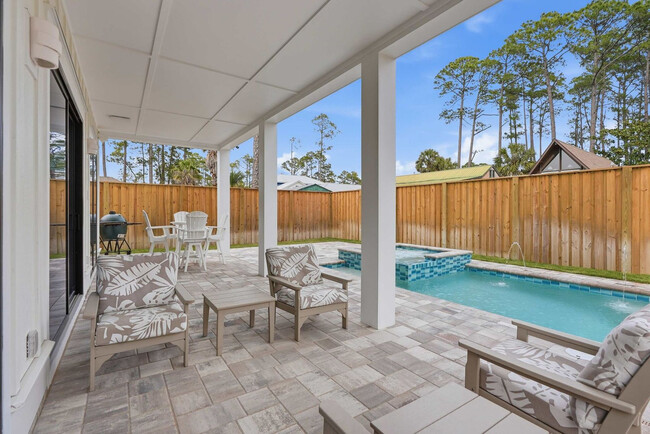 Building Photo - 304 Palm Beach Dr