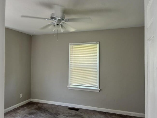 Building Photo - 522 Millman Dr