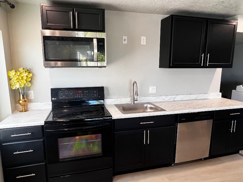 Building Photo - 4478 W Birkdale Dr