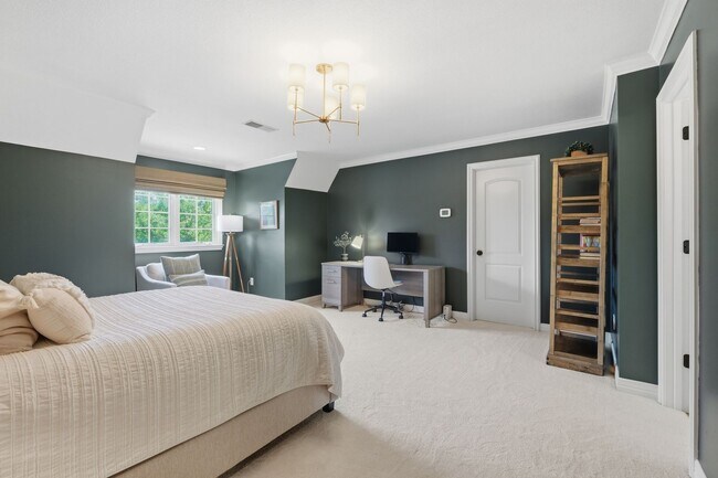 Building Photo - {10500} Luxury Living in Mills Crossing Estates +  Spacious Floorplan with Designer Finishes