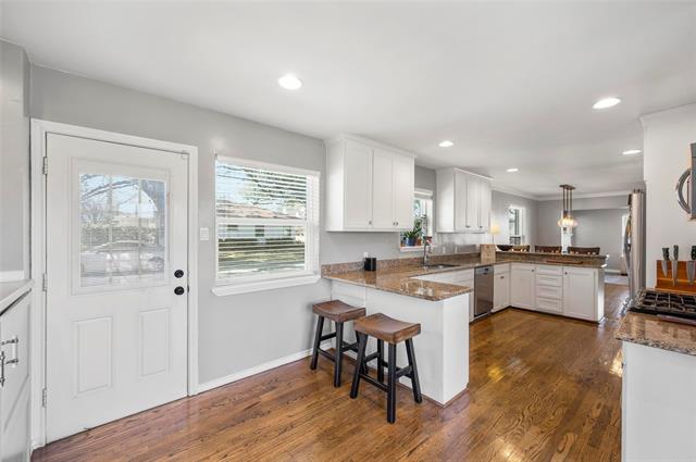 Building Photo - 6202 Sudbury Dr