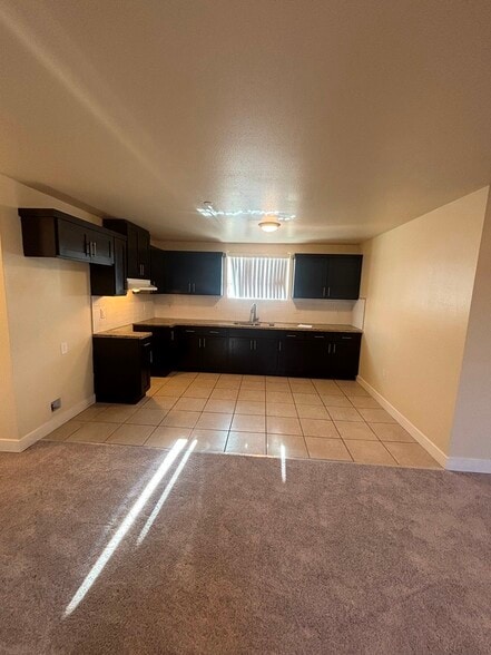 Building Photo - 213 W 82nd St