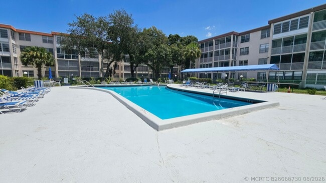 Building Photo - 2650 NW 49th Ave