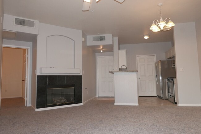 Building Photo - 7163 S Durango Dr