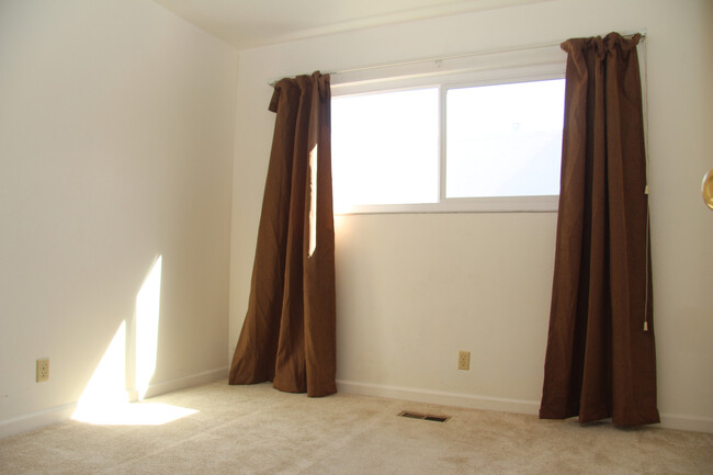 Building Photo - Mission San Jose – 2 Bed / 2 Bath | $3,800/month